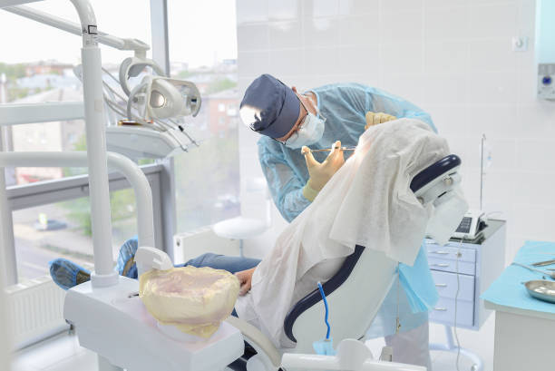 Best Broken or Cracked Tooth Emergency Dentist in Seis Lagos, TX